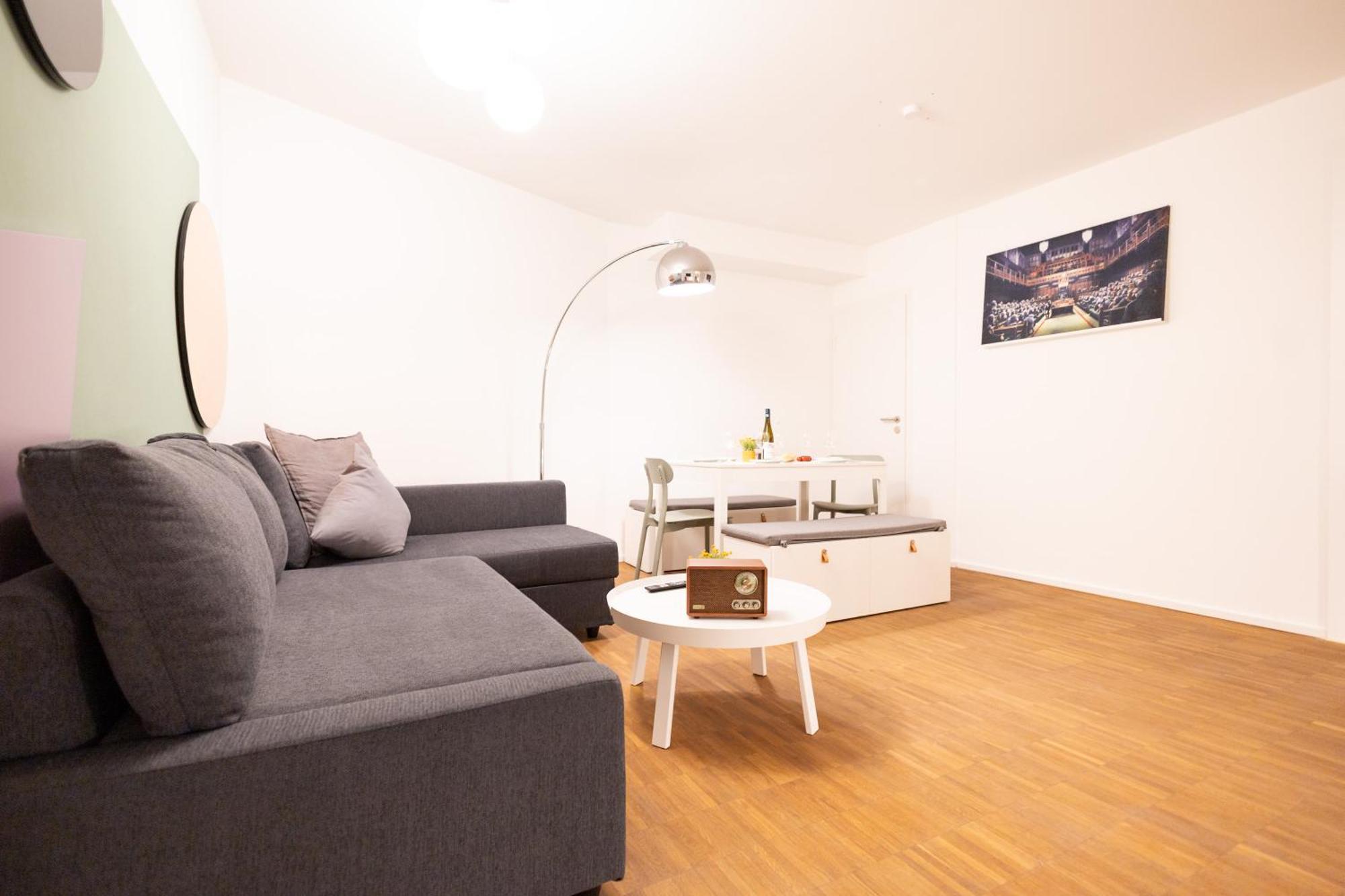 Ko-Living - Yellow Submarine Suite - Altstadt - Kueche - 2 Sz - Getrennte Betten - Bis 7 Gaeste Halle (Saale) Exterior foto